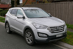 2013 Hyundai Santa Fe (DM) Elite wagon (2015-08-07).jpg